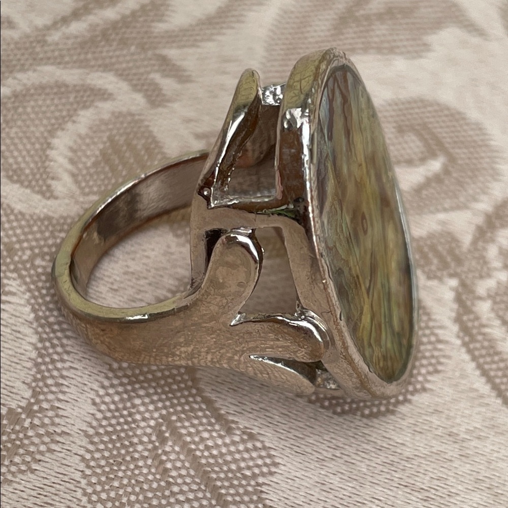 Silver-Tone Ring with Brown Mother of pearl Oval Stone - Picture 3 of 8